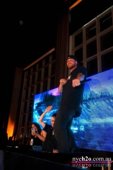 The MC entertaining the crowd at the Melbourne New Years Eve celebration